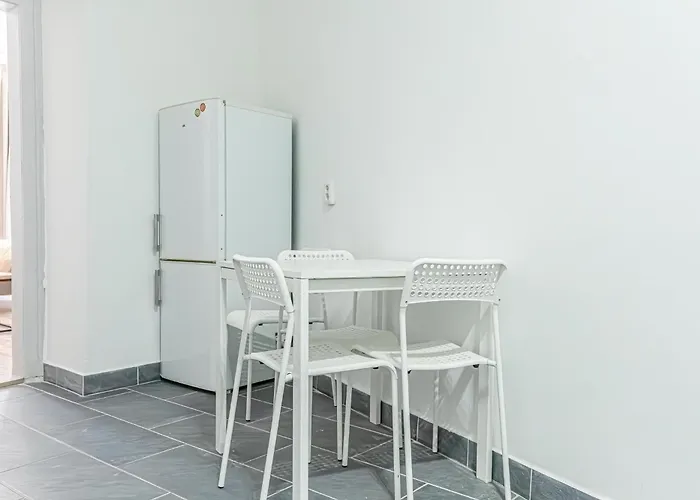 Stylish 1br Near Schoenbrunn & Westbahnhof Ideal For Longstays