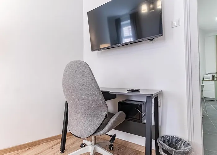 Stylish 1br Near Schoenbrunn & Westbahnhof Ideal For Longstays Apartment *